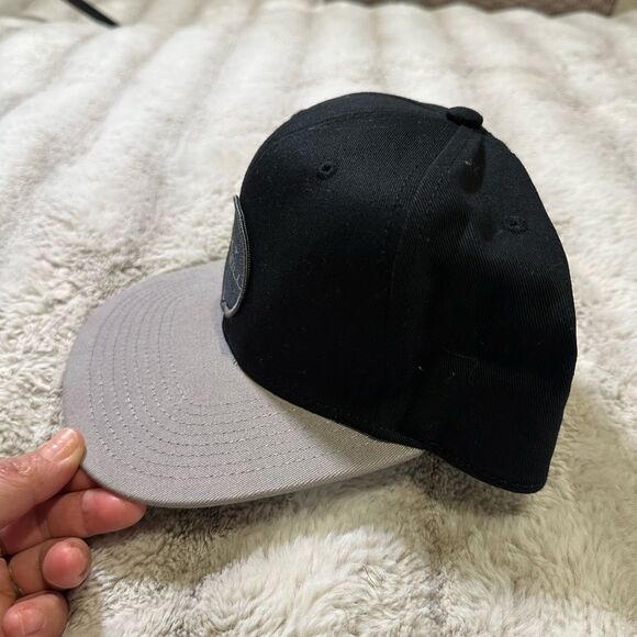 O'NEILL Men's Authentic Adjustable Snapback Hat Cap,preowned - Picture 2 of 7